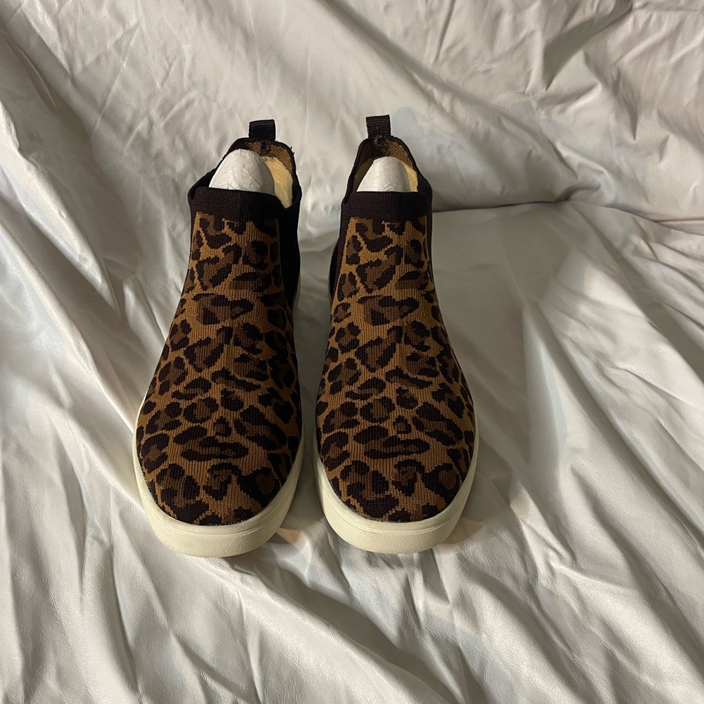 Leopard Print Women's Moccasins